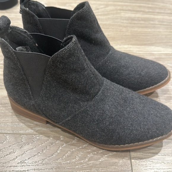 Rocket dog grey short booties - Picture 2 of 2